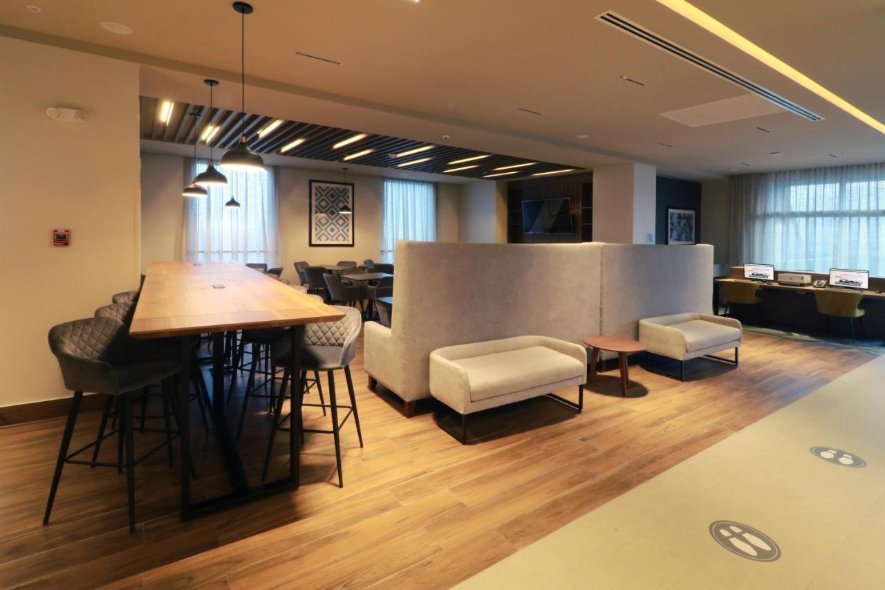 Holiday Inn Express - Monterrey - Fundidora By Ihg Εξωτερικό φωτογραφία