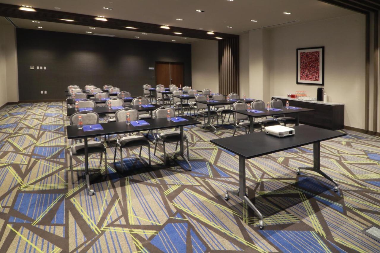 Holiday Inn Express - Monterrey - Fundidora By Ihg Εξωτερικό φωτογραφία
