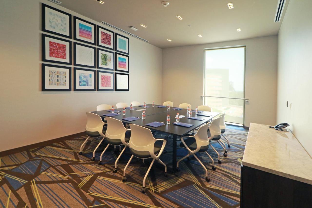 Holiday Inn Express - Monterrey - Fundidora By Ihg Εξωτερικό φωτογραφία